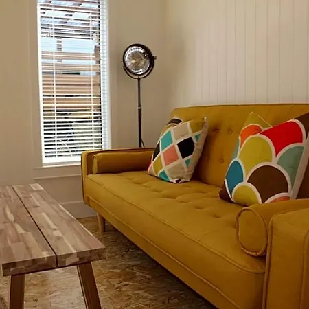 Macs Townhouse Dungarvan Szálloda