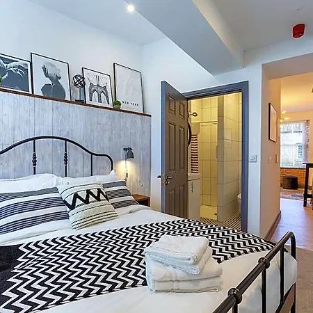 Macs Townhouse Dungarvan 4* Waterford
